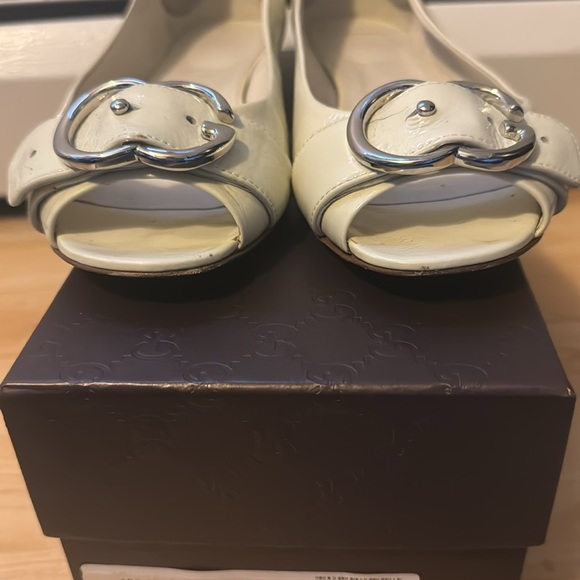 Salandia Ivory Patent Leather Flats - Picture 2 of 11